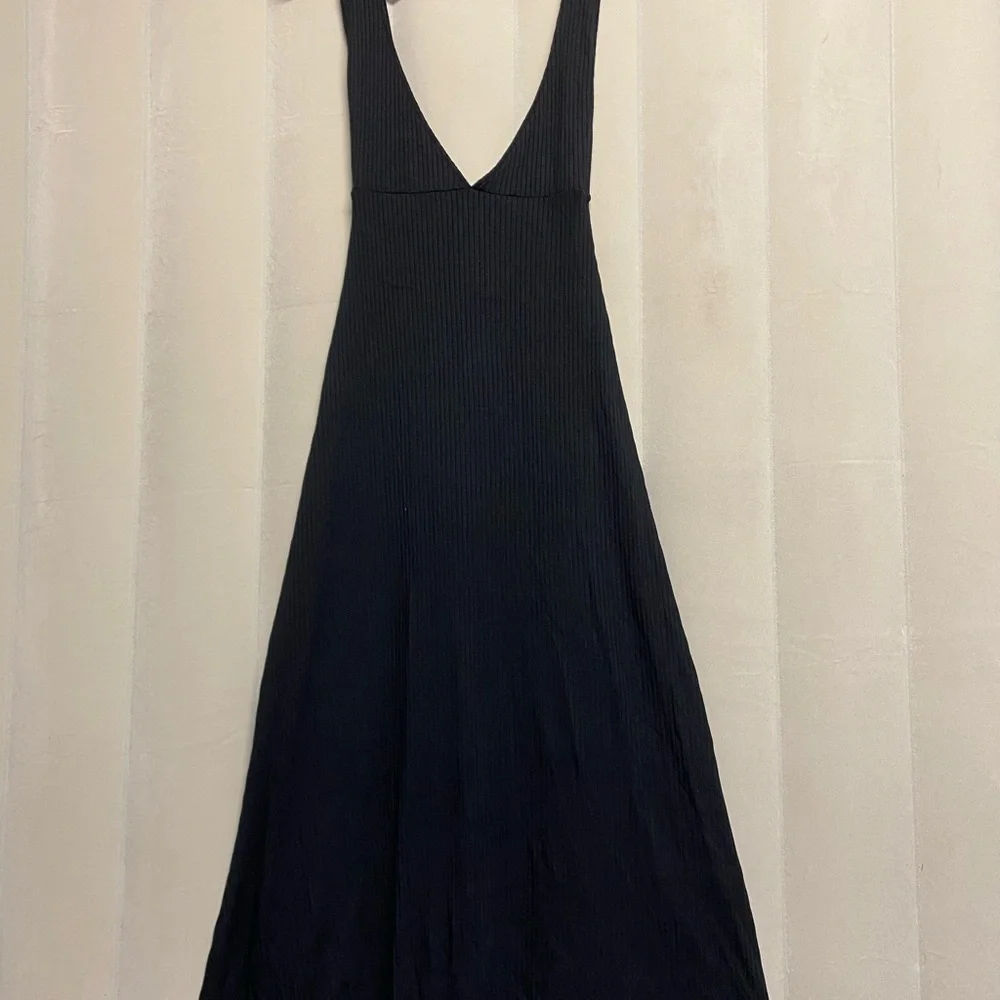 Rachel Pally Women’s Rib Luc Dress Medium Plunge Midi Maxi Sexy Feminine NWT